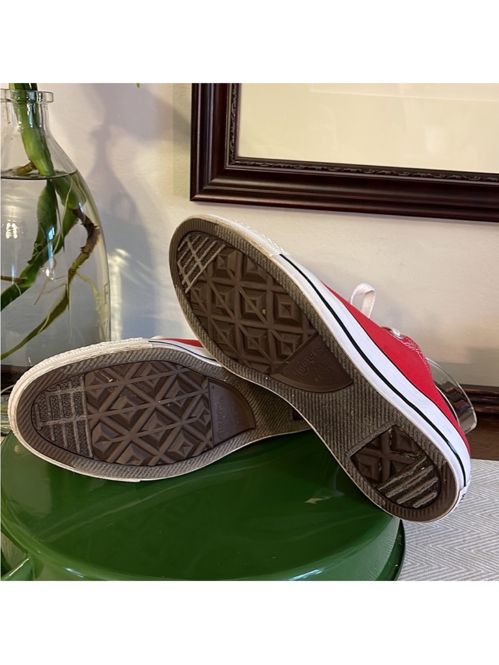 Excellent Condition Red Converse - Picture 7 of 8